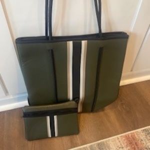 Haute Shore Tote/Tennis Bag